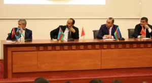 Turan İdeolojisinde Gençlerin Rolü adlı bilimsel konferans Bakü’ de yapıldı