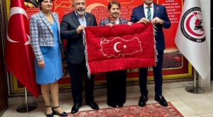 Şehit Emanetlerine Vefa: Solmaz’dan Derneğe Anlamlı Ziyaret Şehit Ailelerine Sahip Çıkmak Boynumuzun Borcu