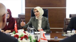 Aile Bakanı Göktaş, KKTC Çalışma ve Sosyal Güvenlik Bakanı Hasipoğlu ile Bir Araya Geldi