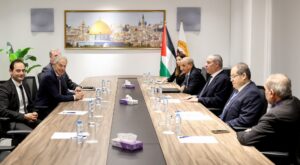 Filistin Devlet Başkan Yardımcısı Hüseyin eş-Şeyh, Tony Blair ile Ramallah’ta Görüştü