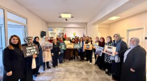 AK Parti Kadın Kolları’ndan 25 Kasım Mesajı: “Kadına Yönelik Şiddete Karşı Sıfır Tolerans”