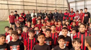 Vanspor Başkanı Temel: “Altyapıya Ağırlık Vereceğiz, Bölgenin Umudu Gençlerimiz”