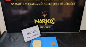 Sivas’ta Uyuşturucu Operasyonu: 3 Şahıs Tutuklandı