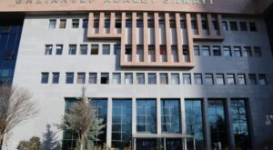 Gaziantep Adliyesi’nde CHP’li İsimler Arasında Kavga Çıktı