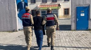 Kars’ta Hakkında 4 Yıl 2 Ay Hapis Cezası Bulunan Şahıs Yakalandı