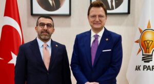 Ak Parti Kars Milletvekili Adem Çalkın, Halit Yerebakan’ı ziyaret etti
