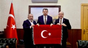 15 Temmuz Demokrasi Şehitleri Derneği’nden Milli Savunma Bakan Yardımcısı Salih Ayhan’a Hayırlı Olsun Ziyareti