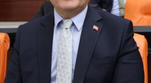 Milletvekili Mustafa Canbey’den Yeni Yıl Mesajı: 2026, Dayanışmayla Güçlendiğimiz Bir Yıl Olacak