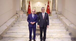 Sağlık Bakanı Memişoğlu Mısır’da Temaslarda Bulundu: Yeni Giza Üniversitesi Hastanesi Hizmete Açıldı