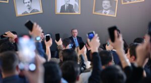 Cumhurbaşkanı Erdoğan, AK Parti Gençlik Buluşmaları’nda Üniversiteli Gençlerle Bir Araya Geldi