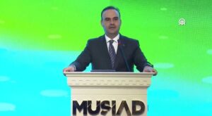 Bakan Kacır: “Yüksek Teknolojili Üretimin Güçlü Destekçisi Olmaya Devam Edeceğiz”