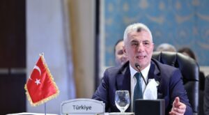 Bakan Bolat, Kahire’de D-8 Ticaret Bakanları Zirvesi’ne Katıldı