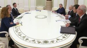 Putin, ABD Özel Temsilcisi Witkoff ile Kremlin’de Görüştü