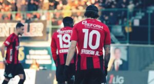 Ümraniyespor, Vanspor FK Deplasmanında 3 Puanı Tek Golle Aldı