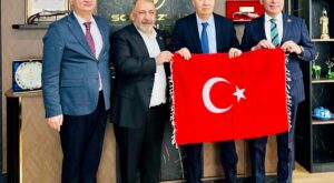 Cumhurbaşkanı Başdanışmanı Turgut Aslan’dan Solmazlar Group’a Tarihi Ziyaret
