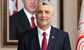 Bakan Bolat: Türkiye 400 Milyar Dolarlık İhracatçılar Ligine Yükseldi