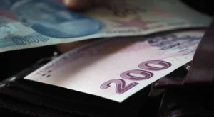 Emeklilerin Bayram İkramiyesi ve Maaş Ödemeleri Yarın Başlıyor: İşte Tam Takvim