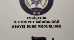 Eskişehir’de Yaşlı Çiftin Altın Bileziğini Gasp Eden Şahıslar Tutuklandı