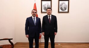Milletvekili Çalkın, Adalet Bakanı Tunç’u Ziyaret Ederek Kars’ın Taleplerini İletti
