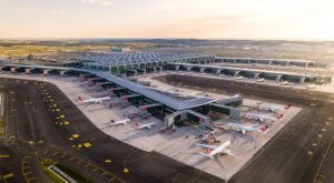 Türk Hava Sahasında Tarihi Rekor: Transit Uçuş Sayısında Zirve Görüldü