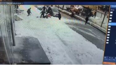 Bitlis’te Çatıdan Düşen Kar Kütlesi Can Aldı: 20 Yaşındaki Genç Kız Kurtarılamadı