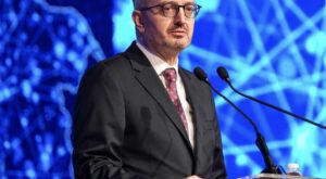 İletişim Başkanı Duran: Yapay Zekâ Gazetecilikte Özne Değil İmkândır