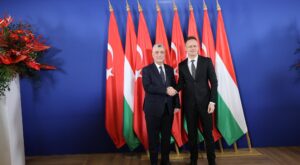 Bakan Bolat Macaristan’da: 10 Milyar Dolarlık Ticaret Hedefi İçin Yeni Yol Haritası