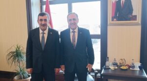 Bingöl’den Yalova’ya Atanan Vali Usta’dan Cumhurbaşkanı Yardımcısı Yılmaz’a Veda Ziyareti