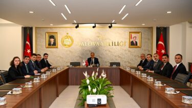 Vali Dr. Ahmet Hamdi Usta Göreve Yoğun Programla Başladı