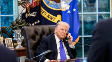 Trump’tan İran Açıklaması: “Anlaşma Yapmak İstiyorlar Ama Korkuyorlar”
