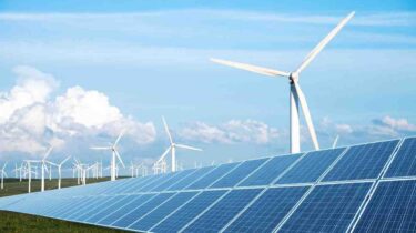 Türkiye’nin Elektrik Kurulu Gücü 125 Bin Megavatı Aştı: Güneş ve Rüzgarın Payı Yüzde 33’e Ulaştı
