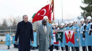 Cumhurbaşkanı Erdoğan, Nijerya Cumhurbaşkanı Tinubu’yu Resmî Törenle Karşıladı