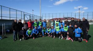 Erkan Kolçak Köstendil, Kars 36 Spor’un antrenmanını ziyaret etti