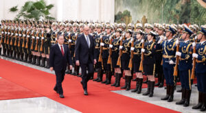 Almanya Başbakanı Friedrich Merz’in Çin Ziyareti Başladı: İlk Durak Pekin