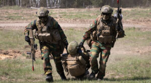 Belçika’da Yedek Askerlik Yaş Sınırı 67’ye Yükseltildi