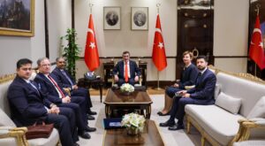 Cumhurbaşkanı Yardımcısı Cevdet Yılmaz, D-8 Genel Sekreteri Süheyl Mahmud’u Kabul Etti