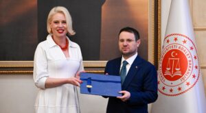 Adalet Bakanı Gürlek, Slovenya Ulusal Meclis Başkanı Zupancic ile Görüştü: Gündem Yargı Reformları ve Filistin