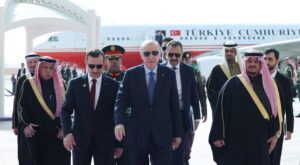 Cumhurbaşkanı Erdoğan Riyad’da: Kritik Temaslar Başladı