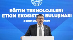 Bakan Tekin: “Eğitim Teknolojilerinde İnsanı Merkeze Alıyoruz”