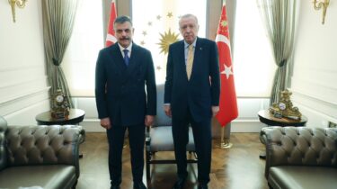 Cumhurbaşkanı Erdoğan, Çankaya Köşkü’nde İki Bakanı Kabul Etti