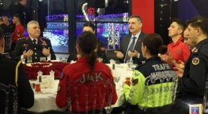 İçişleri Bakanı Çiftçi ve Jandarma Genel Komutanı Çardakcı İftar Programında Personelle Buluştu