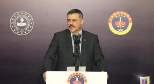 Bakan Çiftçi’den JÖAK İftarında Kararlılık Mesajı: “Güçlü Ekonomi Kadar Güçlü Güvenlik”