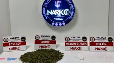 Yalova’da Narkotik Operasyonu: 3 Zehir Taciri Tutuklandı