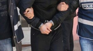 Kars’ta uyuşturucu Soruşturmasında Kamu Görevlisi Tutuklandı