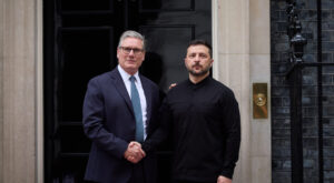 İngiltere’den Rusya’ya Tarihi Hamle: 300 Yeni Yaptırım Devreye Girdi