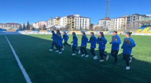 Digor Türk Telekom YİBO Yıldız Kızlar Futbol Takımı Türkiye Yarı Finallerine Yükseldi