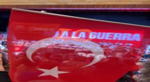 İspanya Başbakanı Sanchez’den Türk Kullanıcılara Selam: Türk Bayraklı Paylaşım Geldi