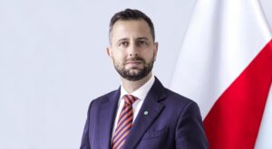 Polonya, Irak’taki Askerlerini Tahliye Etti: Orta Doğu’da Güvenlik Alarmı