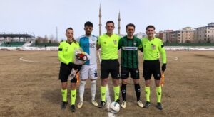 Kars 36 Spor sahasında Dersimspor’u 3-1 mağlup ederek önemli bir galibiyete imza attı