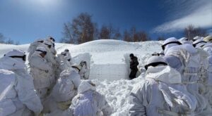 Erciyes’te Jandarmaya Zorlu Kış Eğitimi